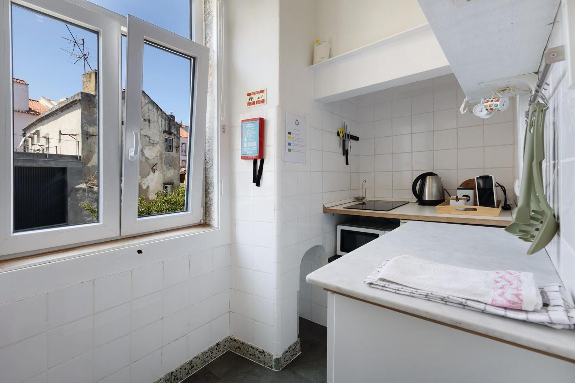 Mouraria Flat 2d By Insighthome * Lisbon